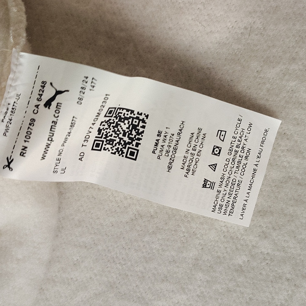 PUMA White and NEON ORANGE Fleece Jacket/Sweater - Picture 8 of 13